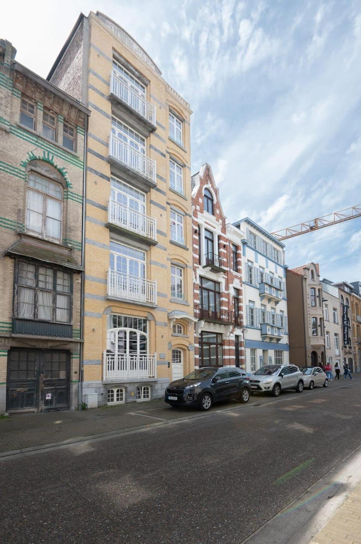 Beautiful Renovated Apartment In An Authentic Building Oostende Exterior foto